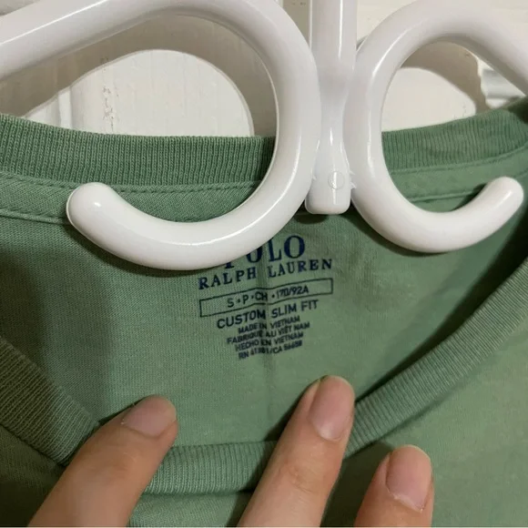 Polo Tshirt - Picture 3 of 4